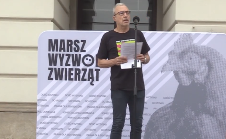 Prof. Andrzej Elżanowski na Marszu Wyzwolenia Zwierząt 2025