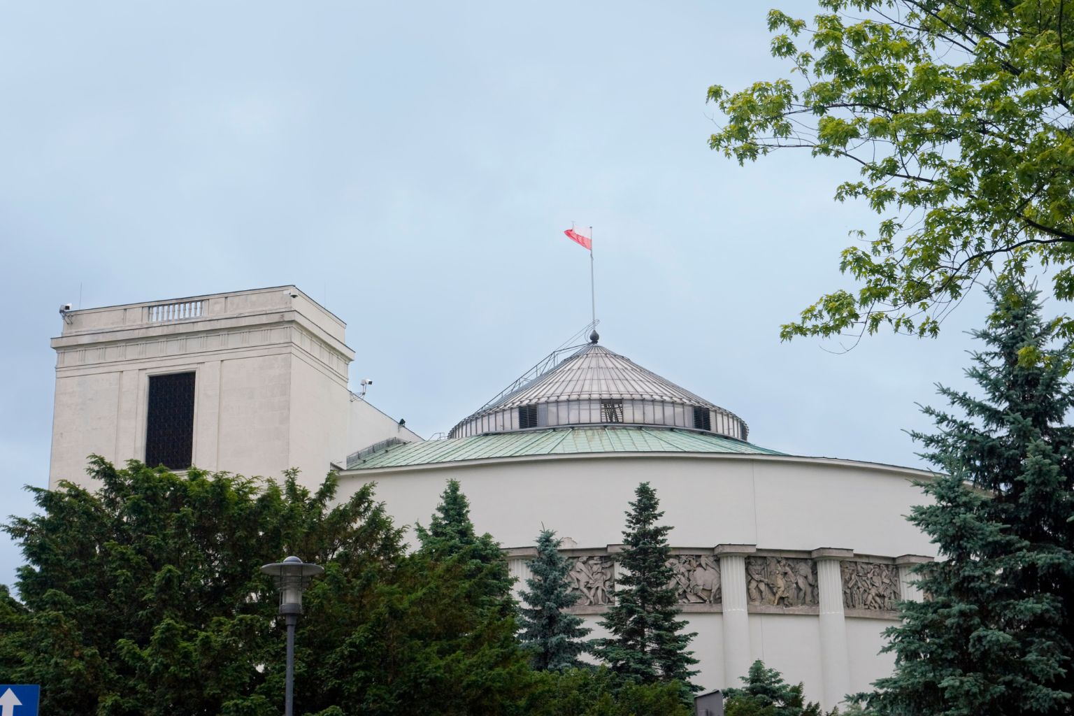 Rząd wycofał się z projektu ustawy UDER32, który miał ograniczyć prawa organizacji społecznych do sądu i kontroli administracji.